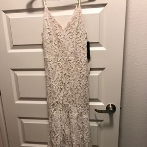 Lulu's Flynn Lace Maxi Dress